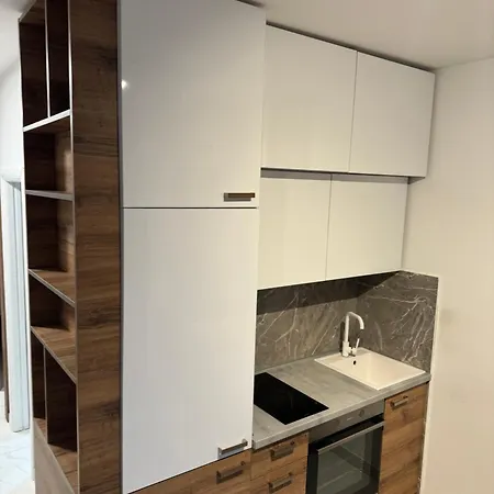 Vema 5 * Belgrade