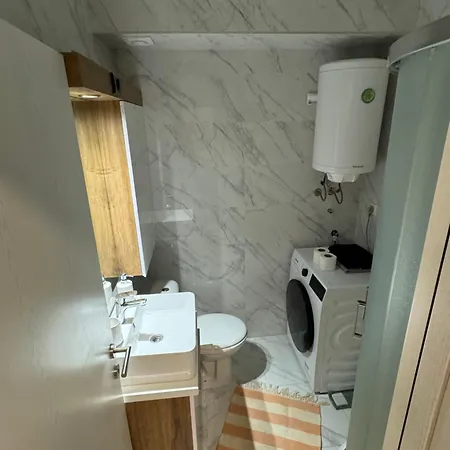 Apartment Vema 5